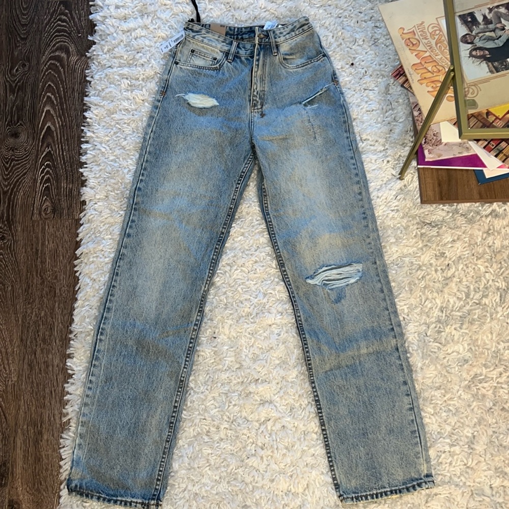 Aritzia jeans
